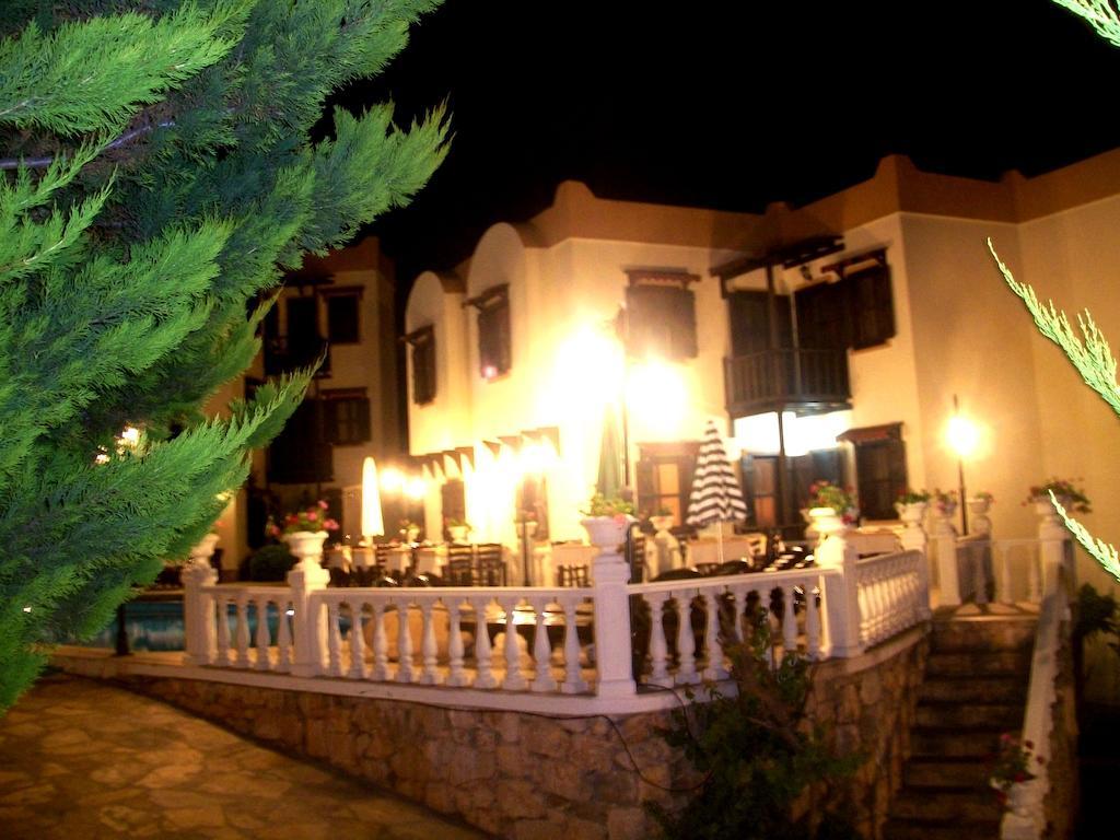Ale Suite Hotel Torba Exterior photo