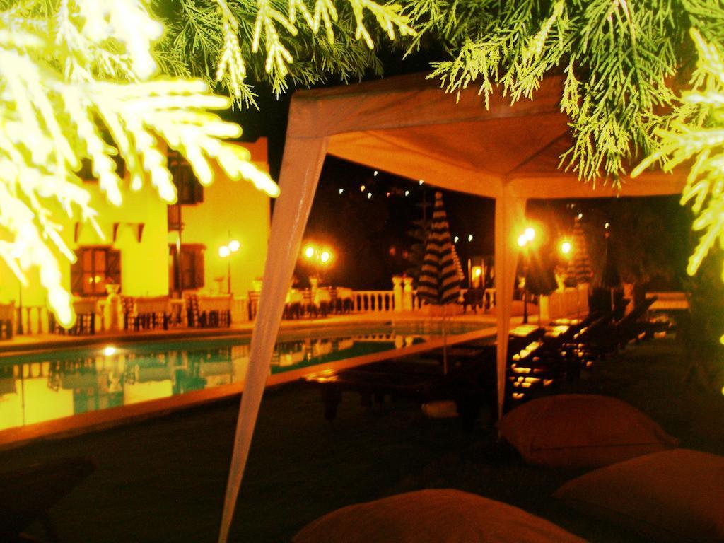 Ale Suite Hotel Torba Exterior photo