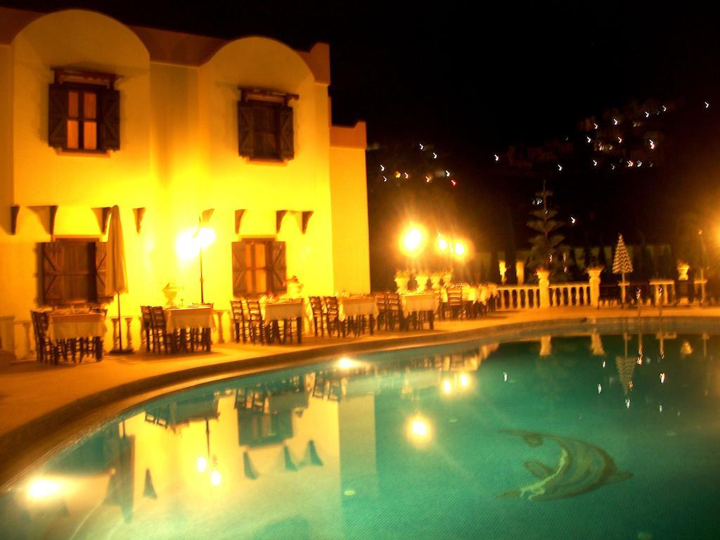 Ale Suite Hotel Torba Exterior photo