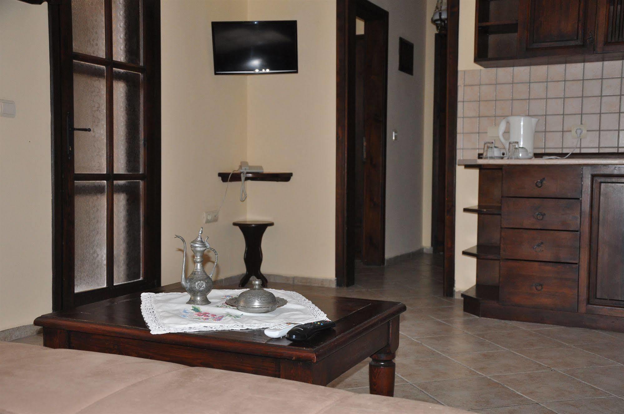 Ale Suite Hotel Torba Exterior photo